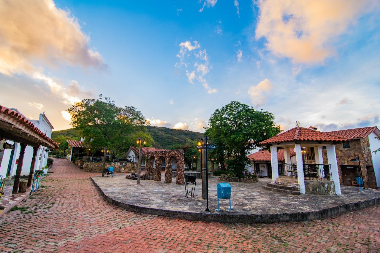 El Pueblito Hotel Boutique Samaipata Exterior photo